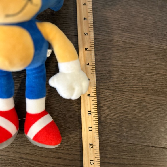 Sonic the Hedgehog blue Plush - Picture 4 of 5